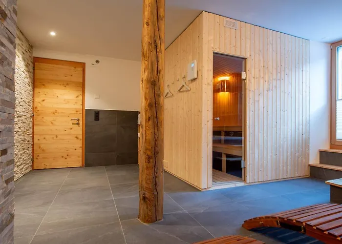 Dağ evi Stadel Alpenstern Mit Wellnessbereich