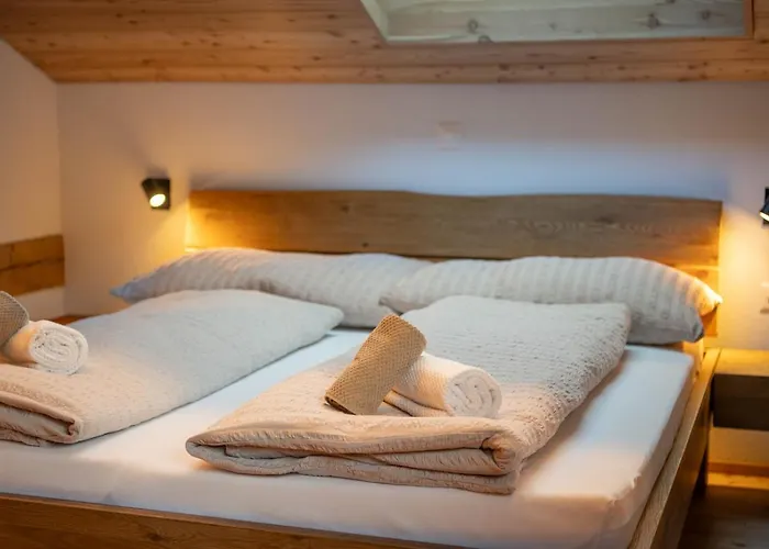 Dağ evi Stadel Alpenstern Mit Wellnessbereich *